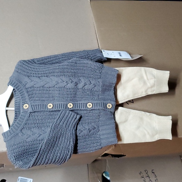 Grayson 3 Piece Knit Set